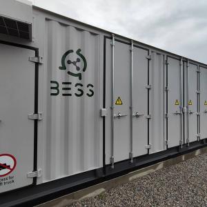 BESS Industry система за съхранение на енергия на Булметал АД 500кW/1080kWh